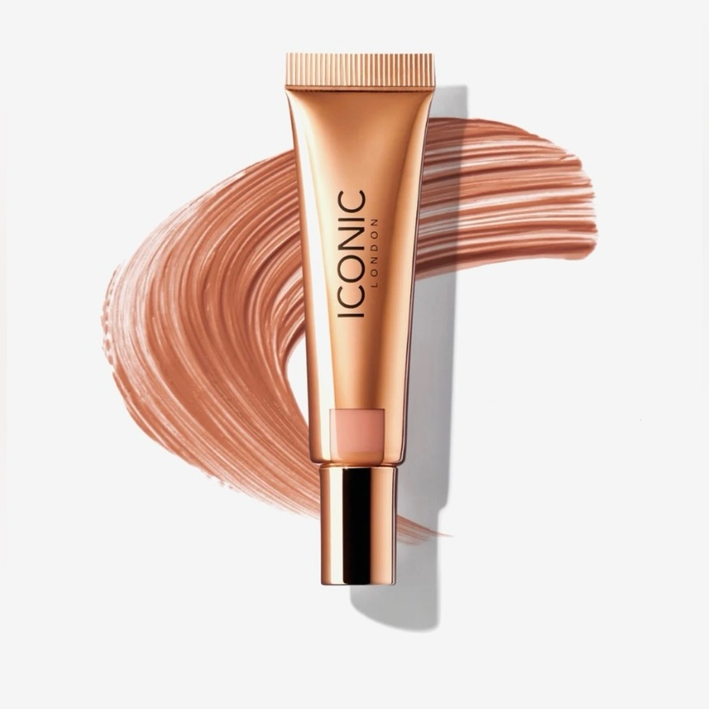 Retail $27 ICONIC LONDON Sheer Blush in Fresh Faced 🦋
